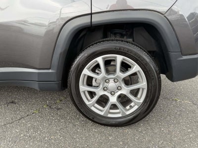 2023 Jeep Compass Latitude Lux FWD