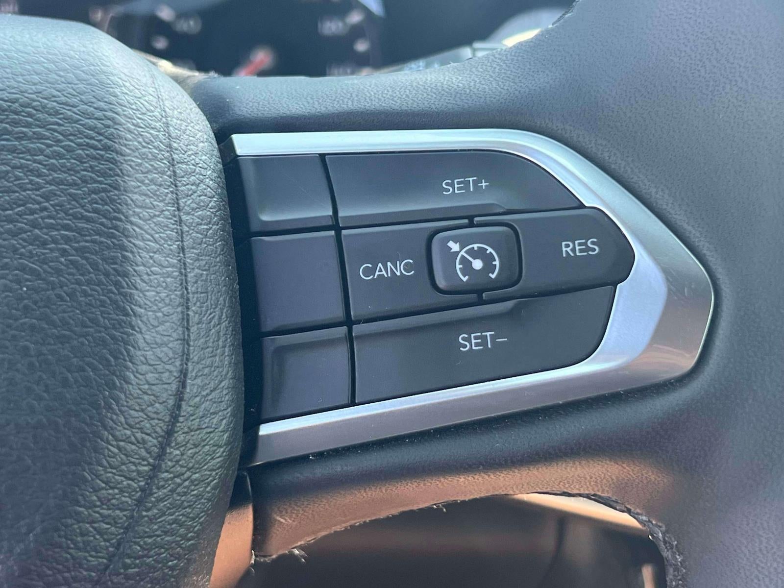 2023 Jeep Compass Latitude Lux FWD