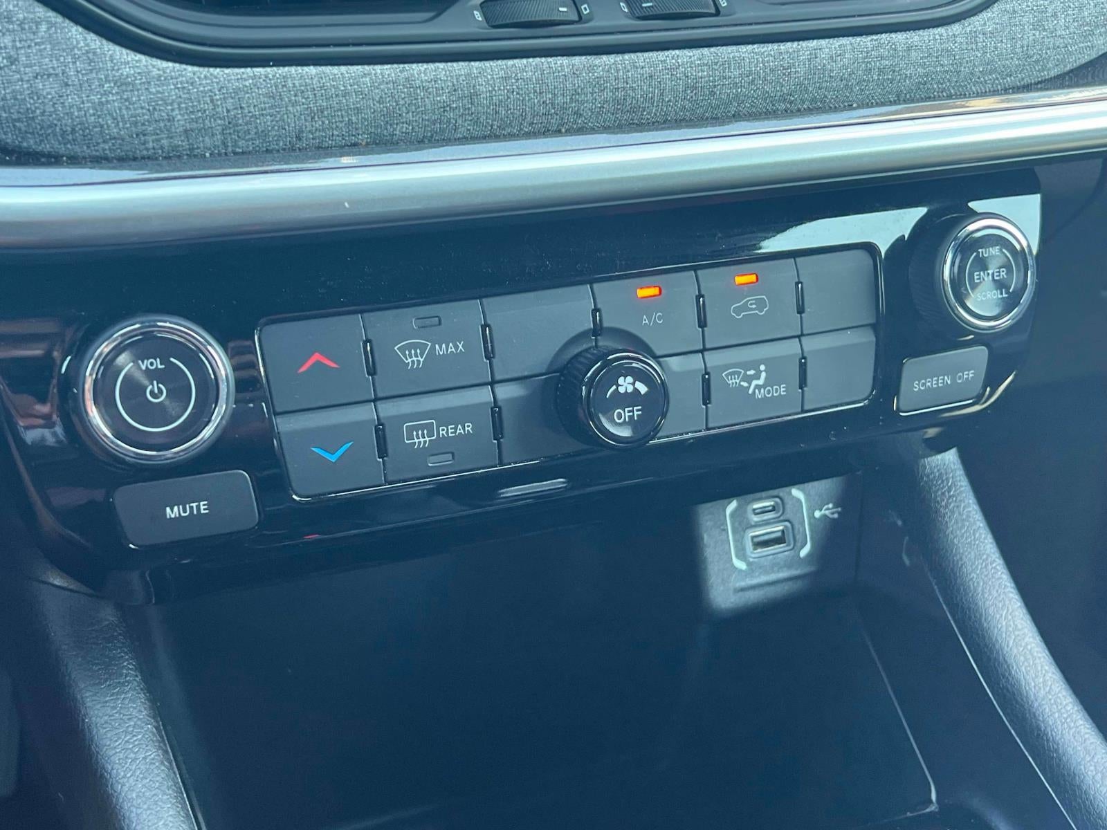 2023 Jeep Compass Latitude Lux FWD