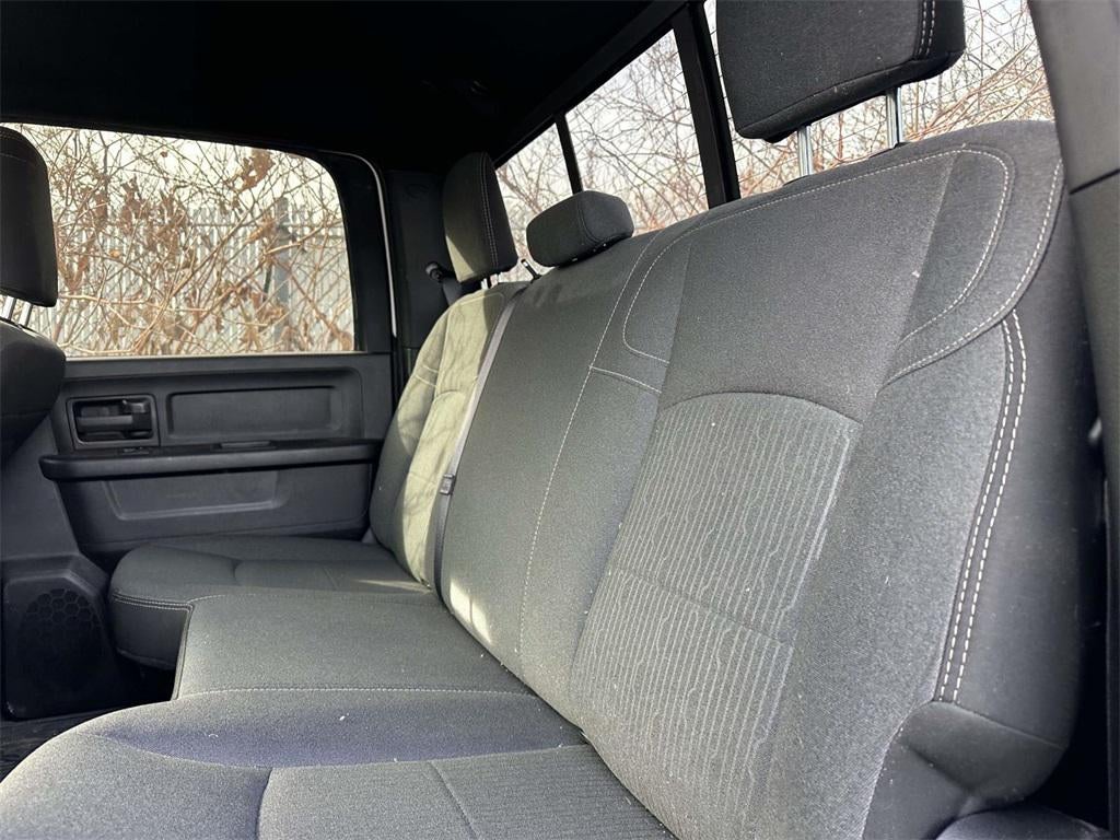 2022 RAM 3500 Tradesman Crew Cab 4x4 8 Box