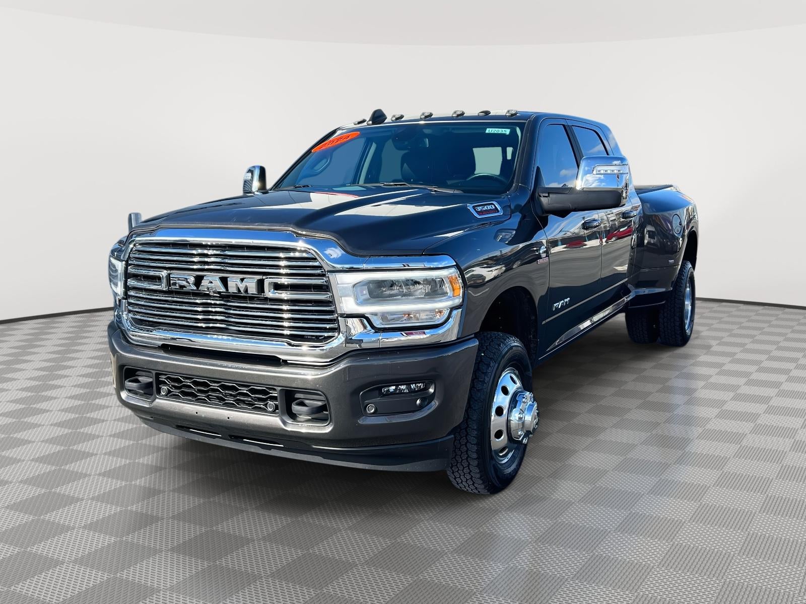 2024 RAM 3500 Laramie Mega Cab 4x4 64' Box