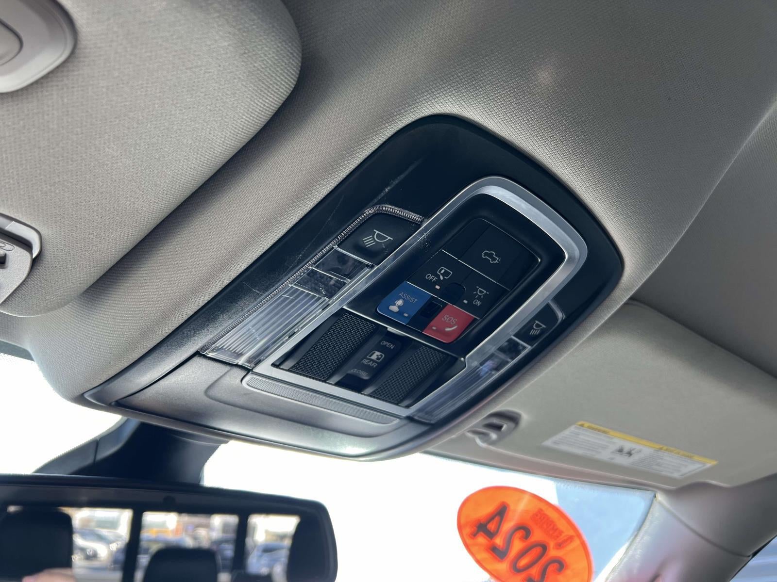 2024 RAM 3500 Laramie Mega Cab 4x4 64' Box