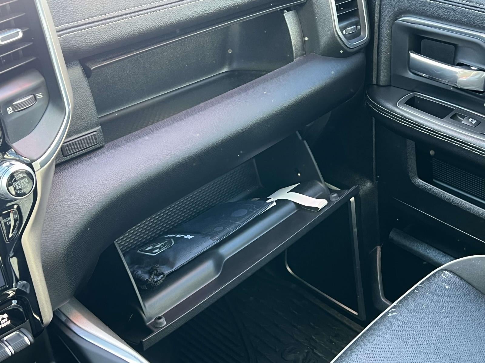 2024 RAM 3500 Laramie Mega Cab 4x4 64' Box