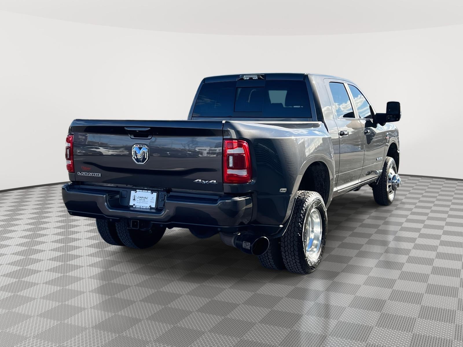 2024 RAM 3500 Laramie Mega Cab 4x4 64' Box