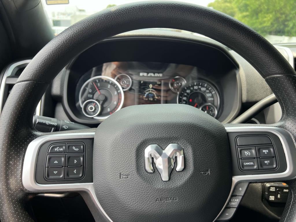 2022 RAM 2500 Big Horn Crew Cab 4x4 64' Box