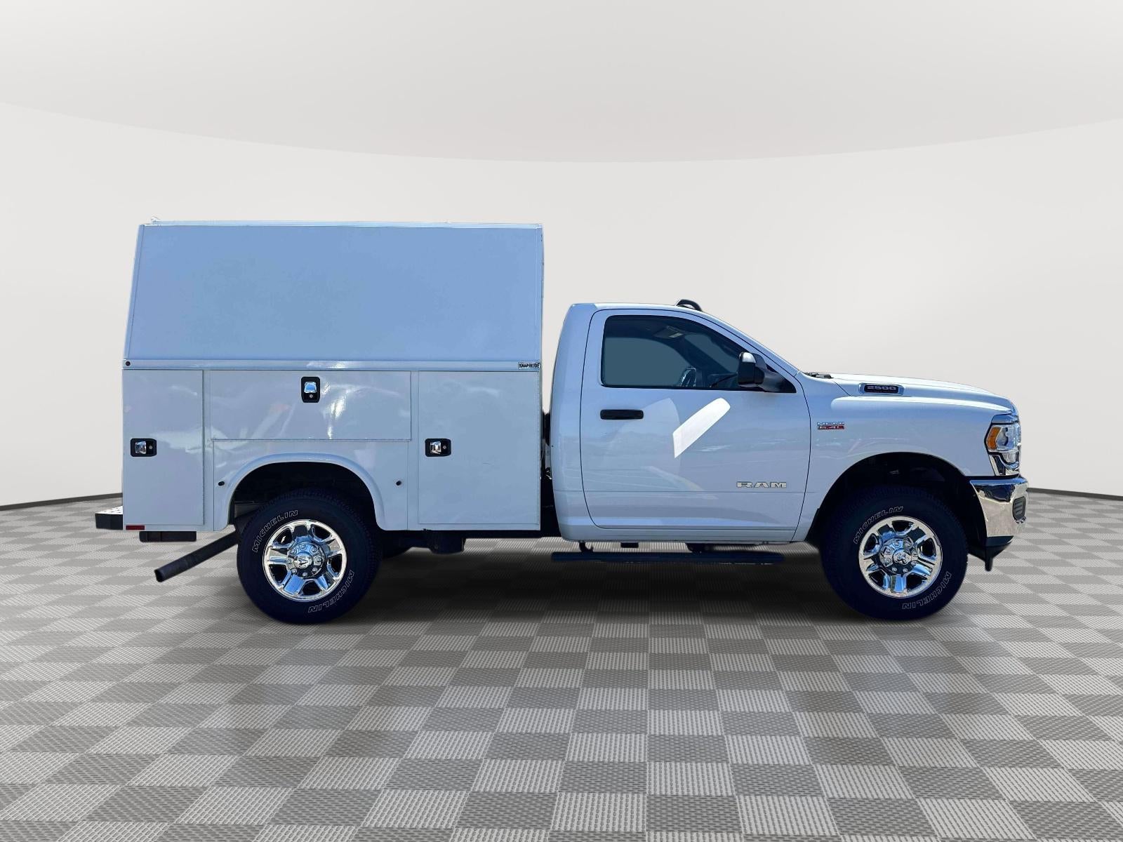 2022 RAM 2500 Tradesman Regular Cab 4x4 8 Box