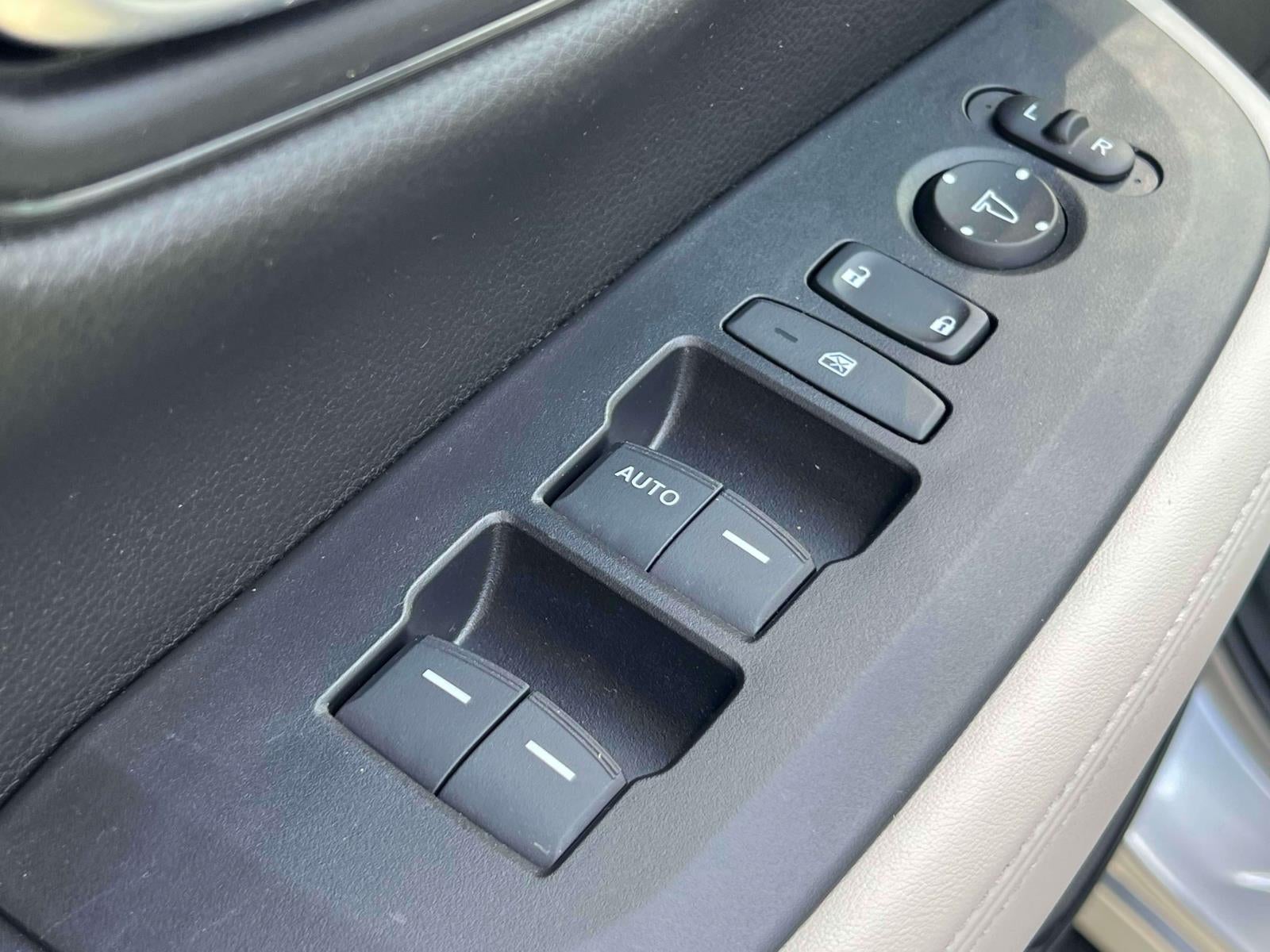 2023 Honda HR-V AWD LX