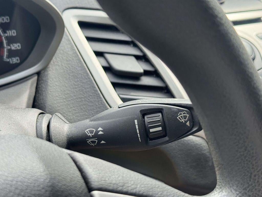2011 Ford Fiesta SE