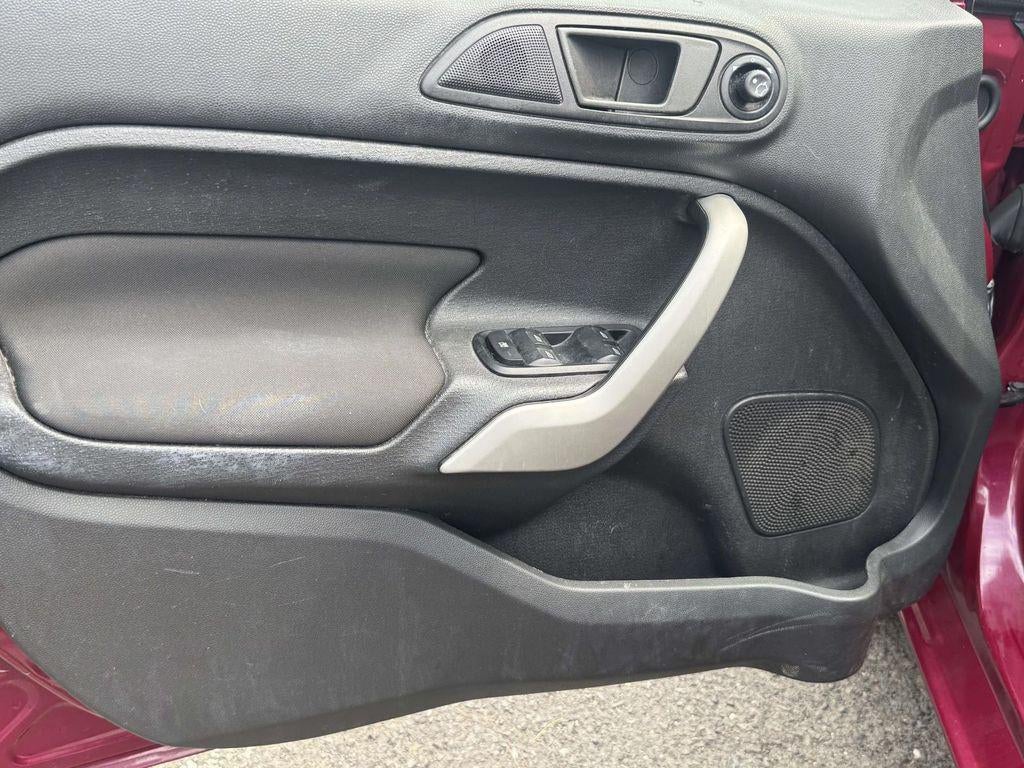 2011 Ford Fiesta SE