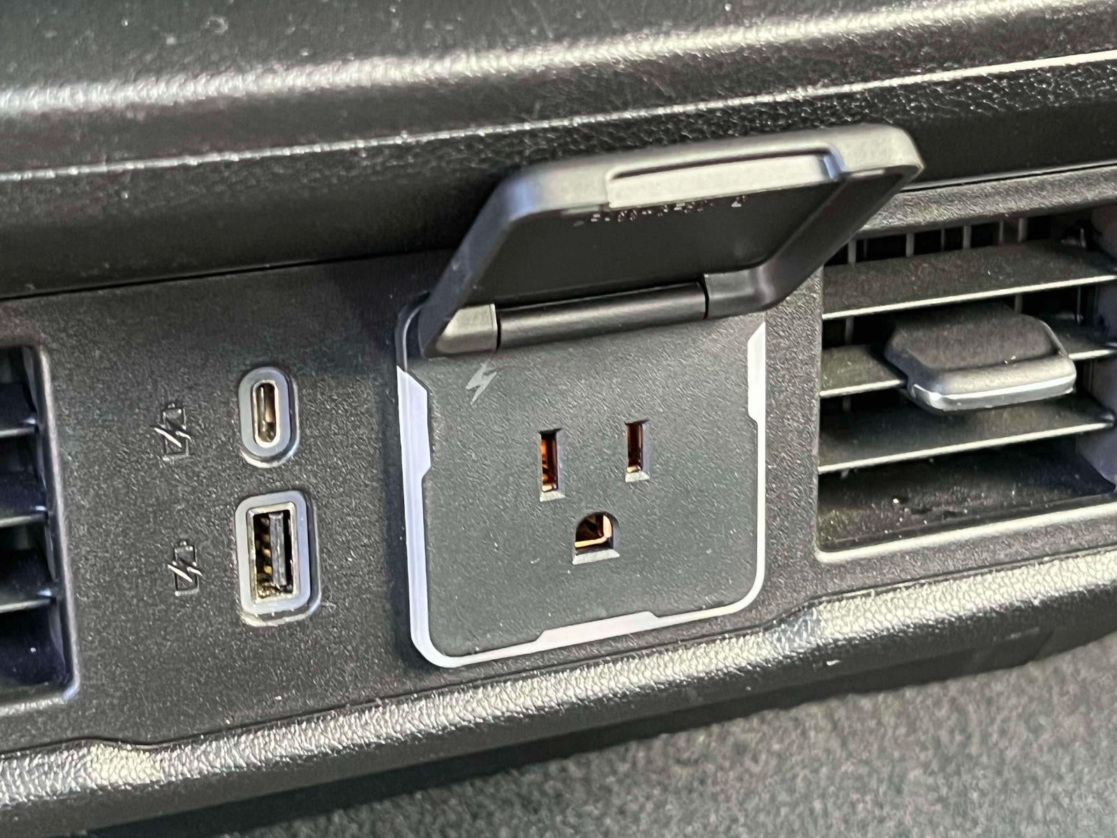 2023 Chevrolet Silverado 1500 4WD Crew Cab Short Bed LT Trail Boss