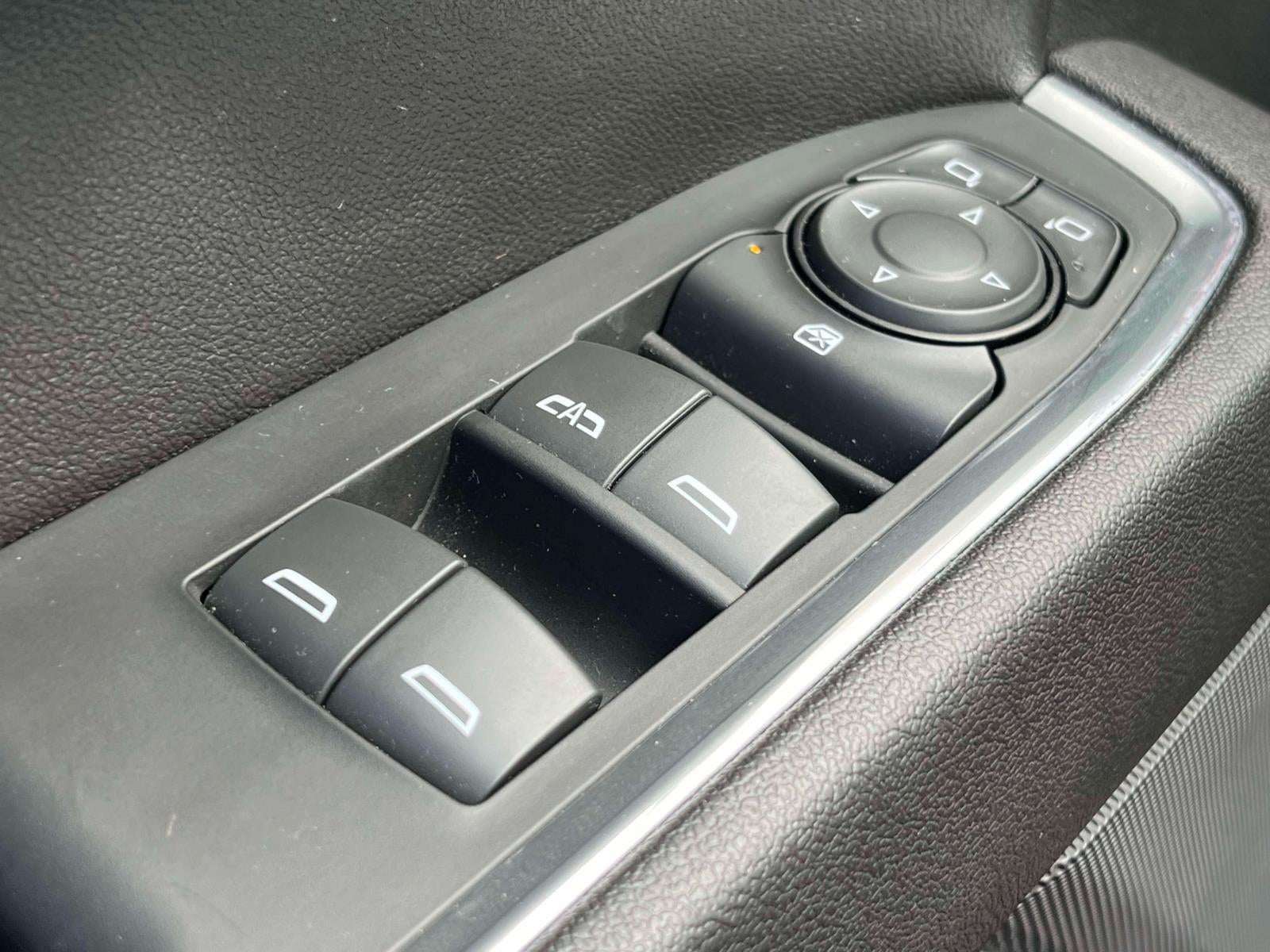 2023 Chevrolet Silverado 1500 4WD Crew Cab Short Bed LT Trail Boss