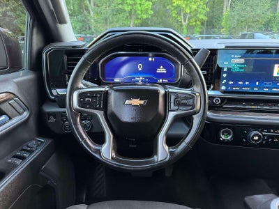 2023 Chevrolet Silverado 1500 4WD Crew Cab Short Bed LT with 2FL