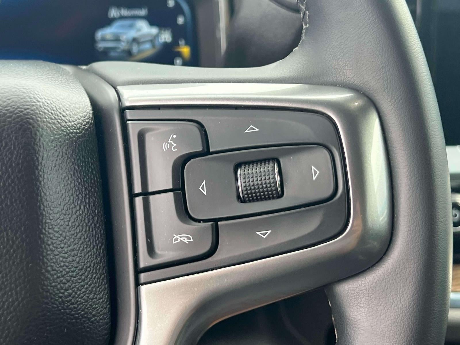 2023 Chevrolet Silverado 1500 4WD Crew Cab Short Bed LT with 2FL