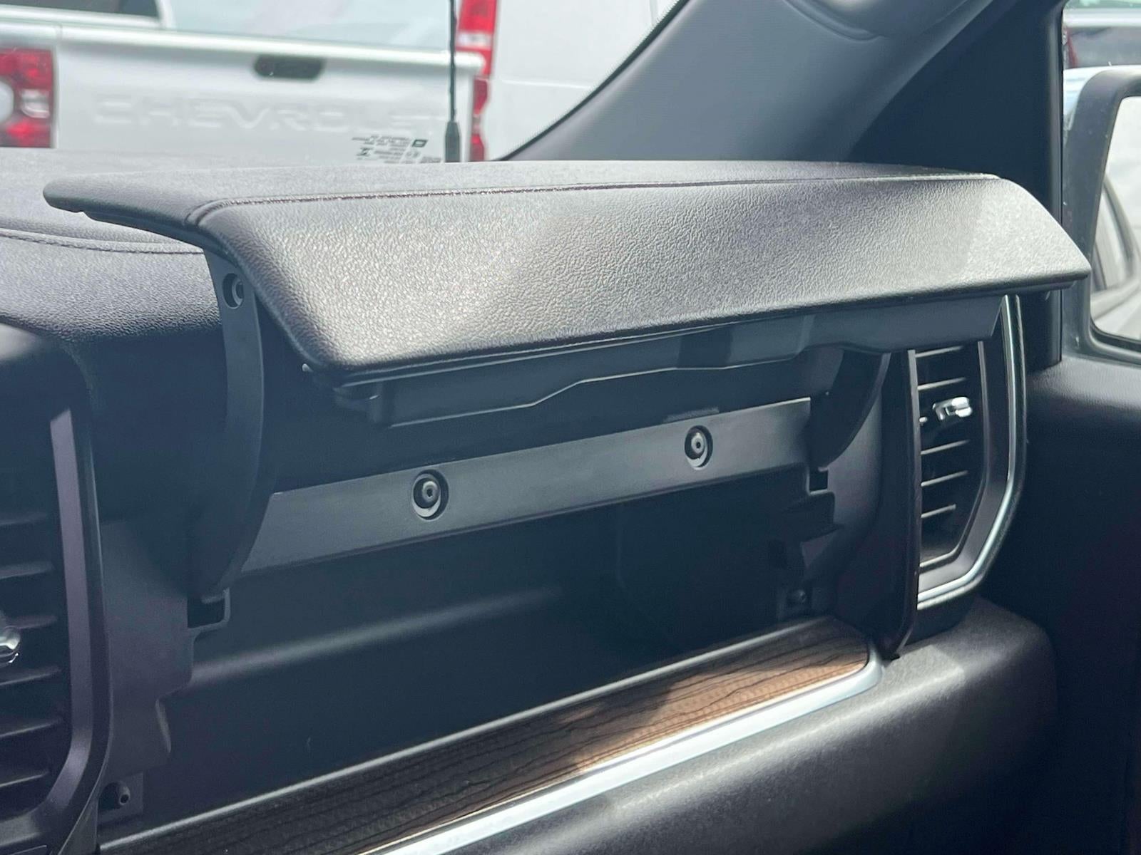 2023 Chevrolet Silverado 1500 4WD Crew Cab Short Bed LT with 2FL