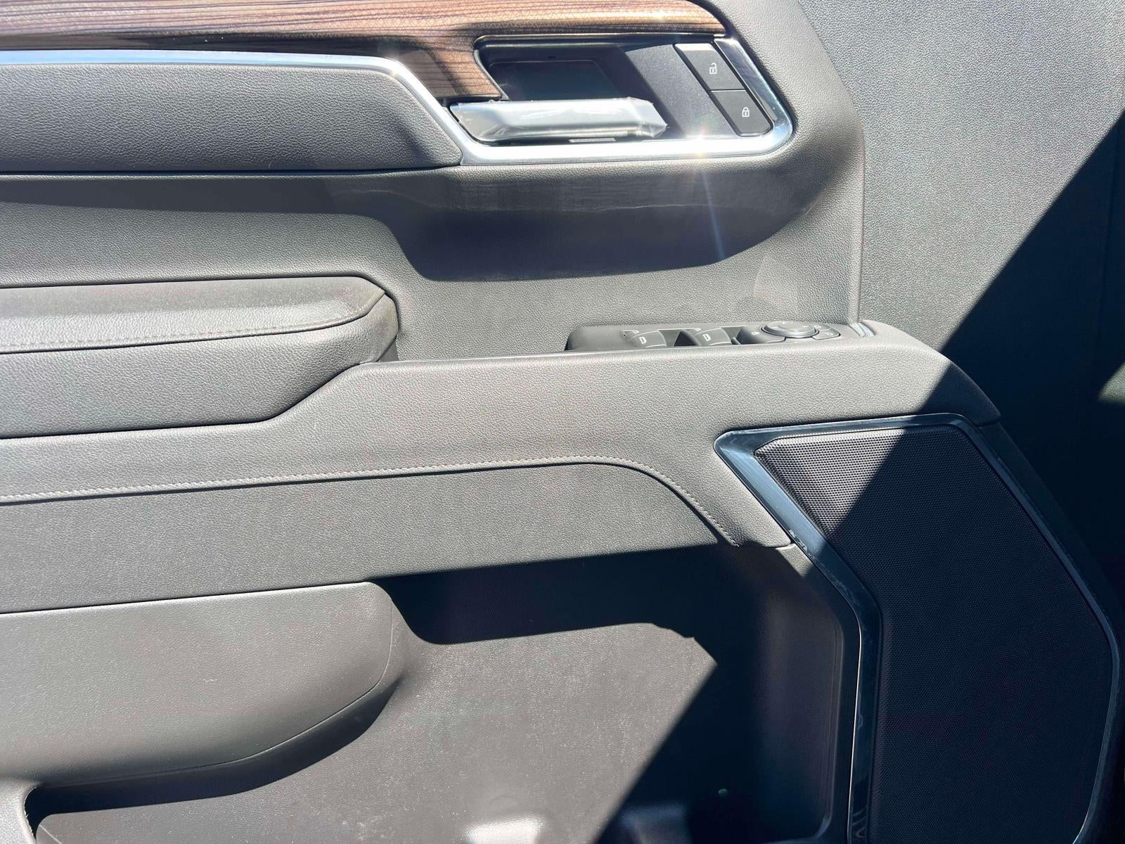 2026 Chevrolet Silverado 1500 4WD Crew Cab Short Bed LT with 2FL