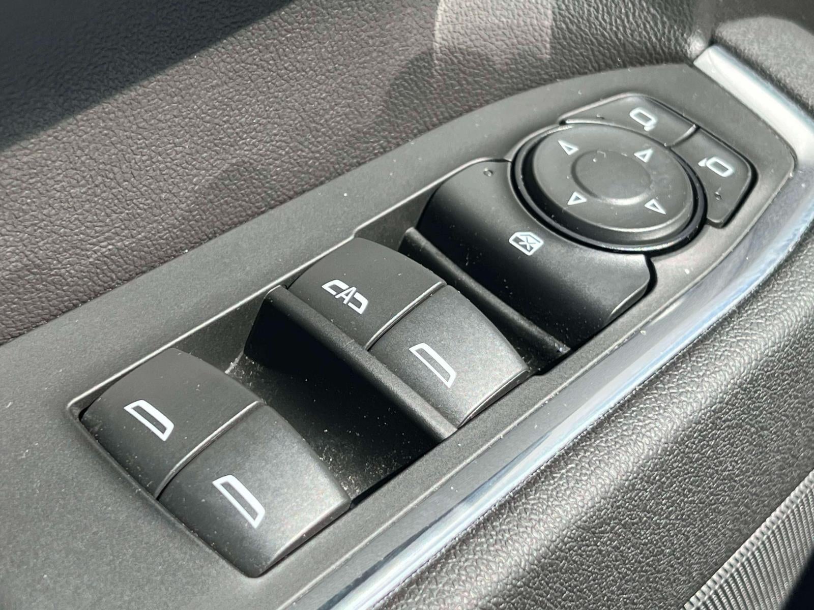 2026 Chevrolet Silverado 1500 4WD Crew Cab Short Bed LT with 2FL