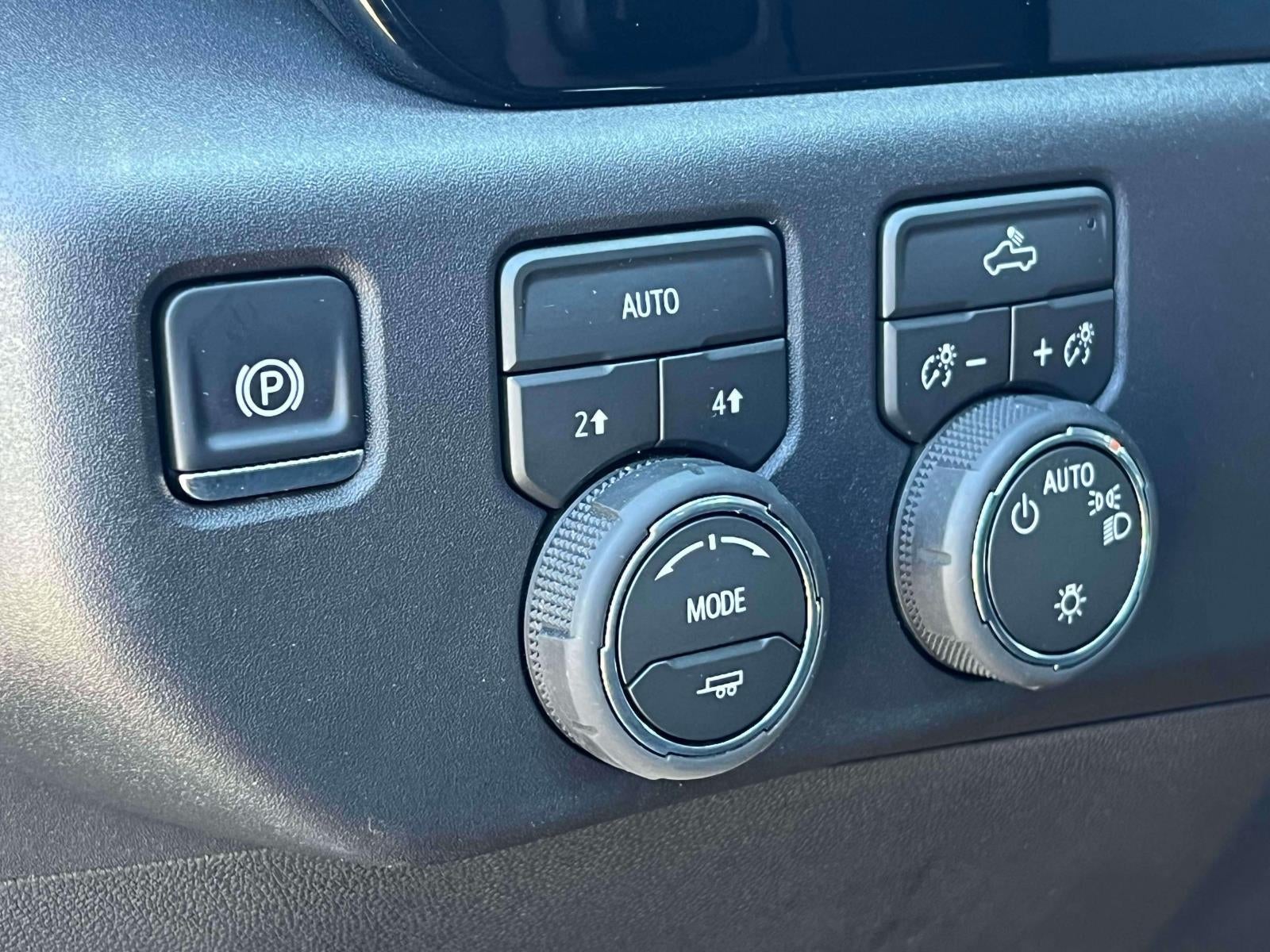 2026 Chevrolet Silverado 1500 4WD Crew Cab Short Bed LT with 2FL