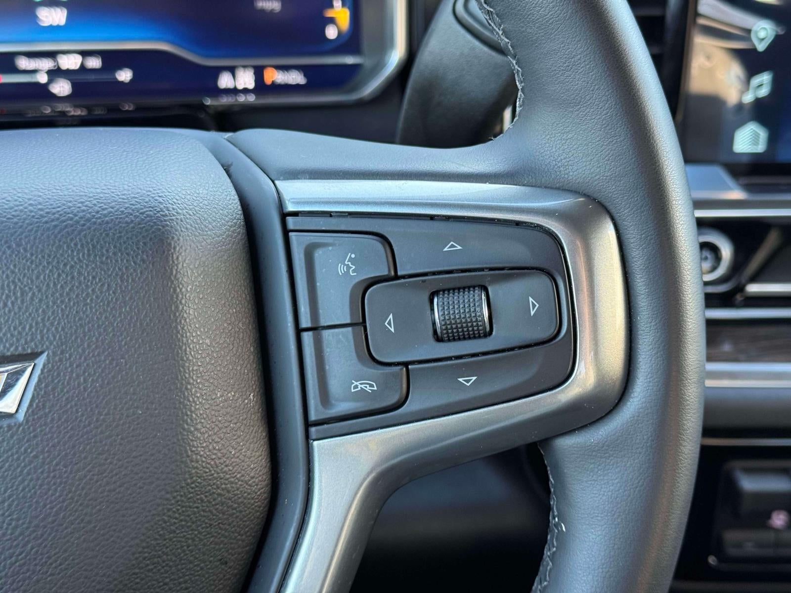 2025 Chevrolet Silverado 1500 4WD Crew Cab Short Bed LT with 2FL