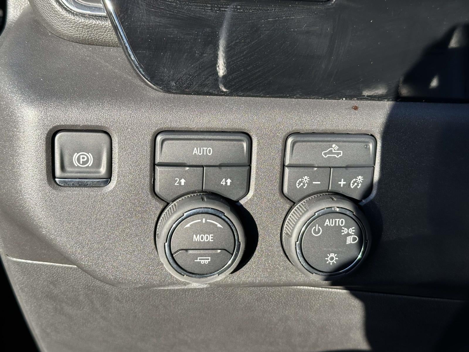 2025 Chevrolet Silverado 1500 4WD Crew Cab Short Bed LT with 2FL