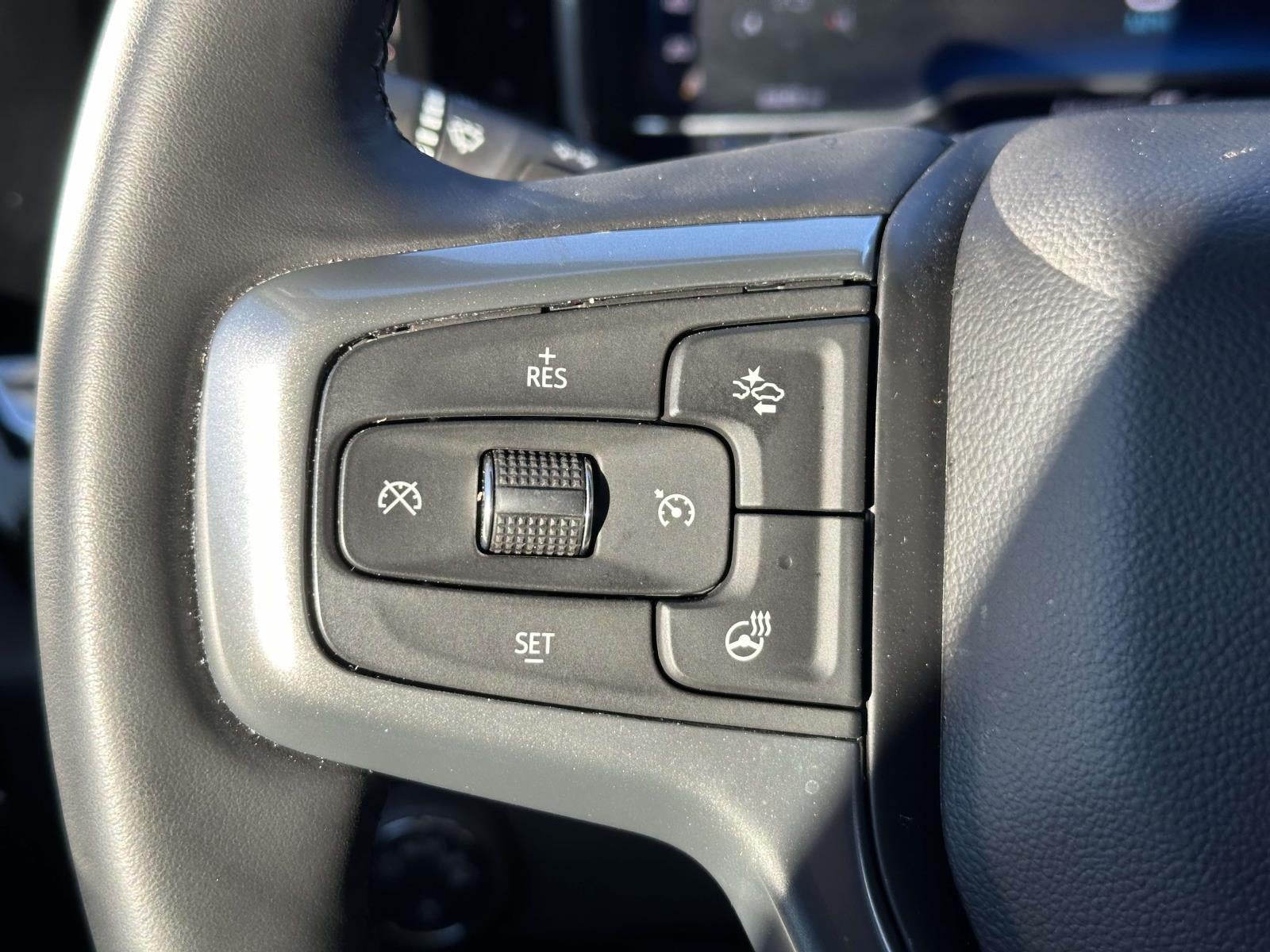 2025 Chevrolet Silverado 1500 4WD Crew Cab Short Bed LT with 2FL