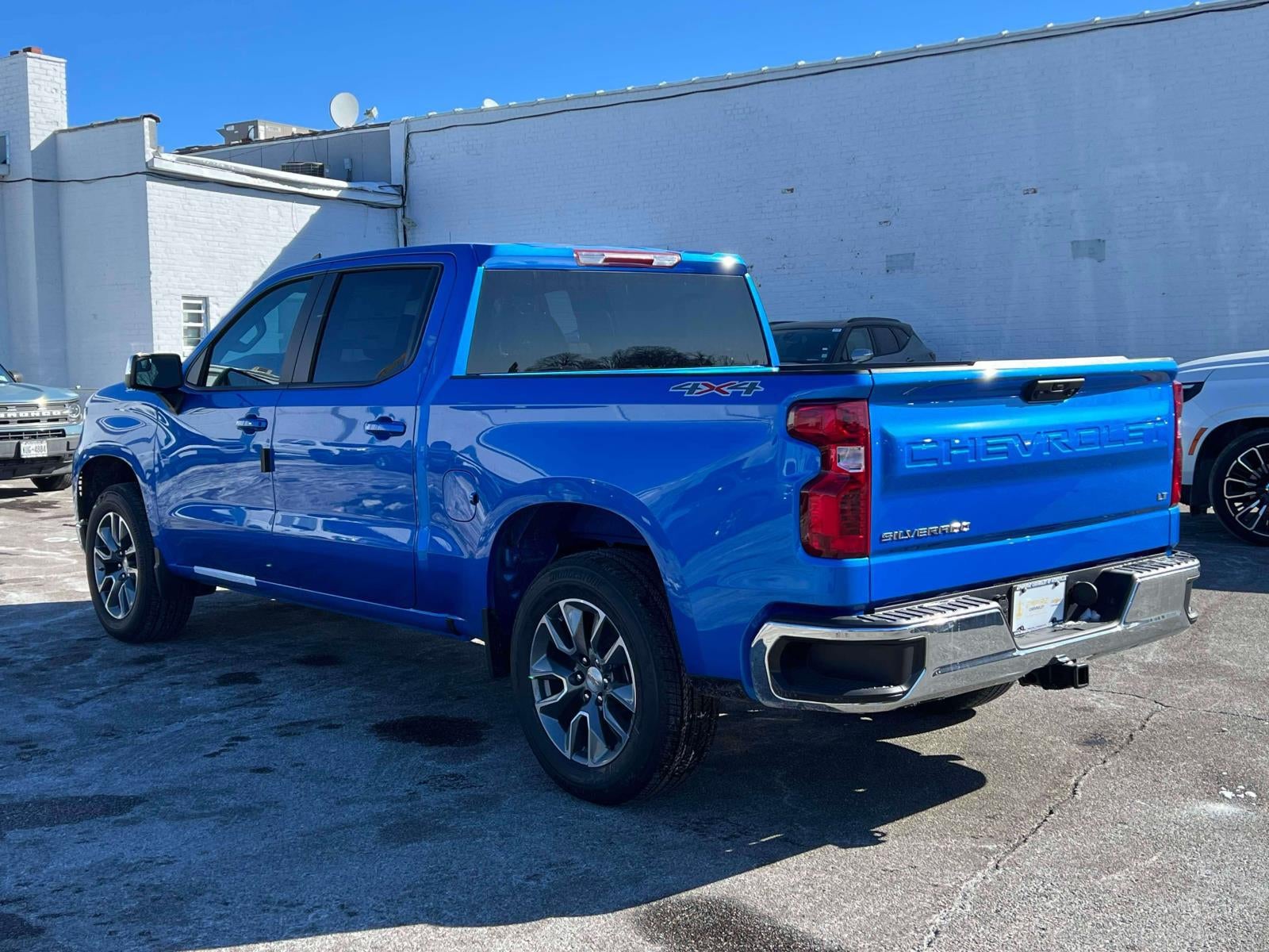 2026 Chevrolet Silverado 1500 4WD Crew Cab Short Bed LT with 2FL