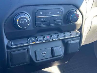 2020 Chevrolet Silverado 1500 2WD Crew Cab Short Bed Custom