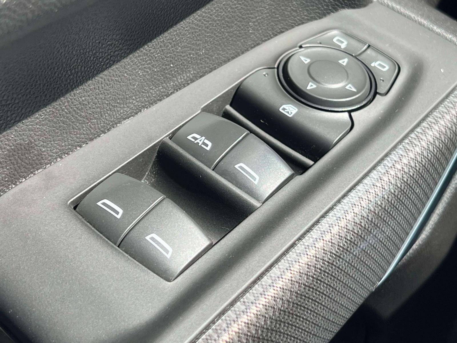 2023 Chevrolet Silverado 1500 4WD Crew Cab Short Bed Custom Trail Boss