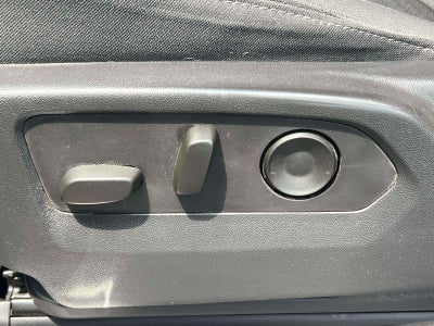 2023 Chevrolet Silverado 1500 4WD Crew Cab Standard Bed LT Trail Boss