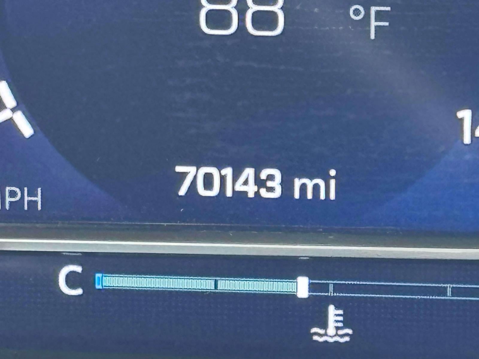 2022 Chevrolet Silverado 1500 4WD Crew Cab Short Bed High Country