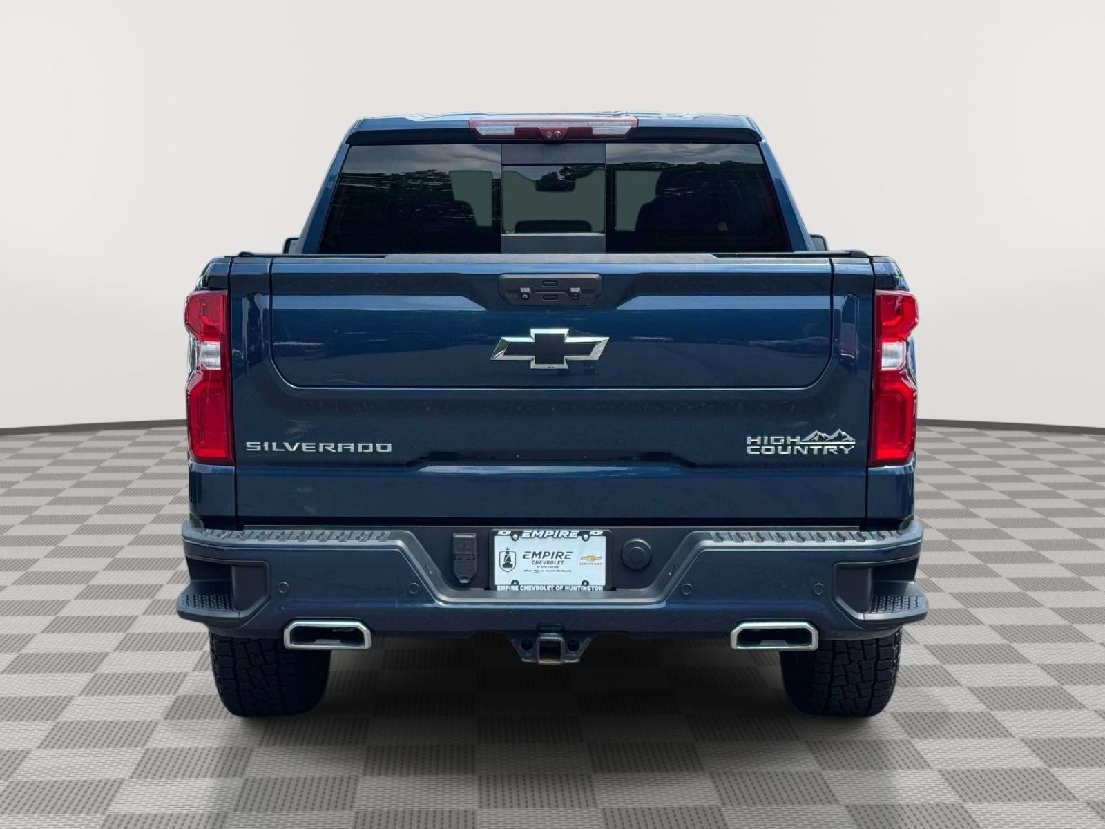 2022 Chevrolet Silverado 1500 4WD Crew Cab Short Bed High Country