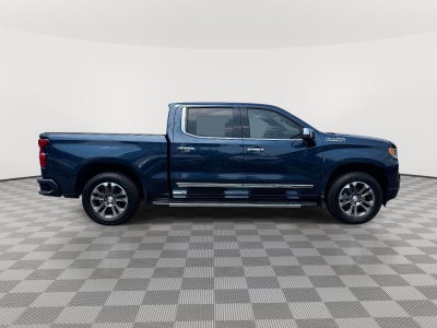2022 Chevrolet Silverado 1500 4WD Crew Cab Short Bed High Country