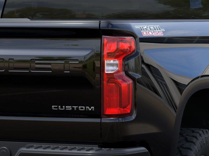 2026 Chevrolet Silverado 1500 4WD Crew Cab Short Bed Custom Trail Boss