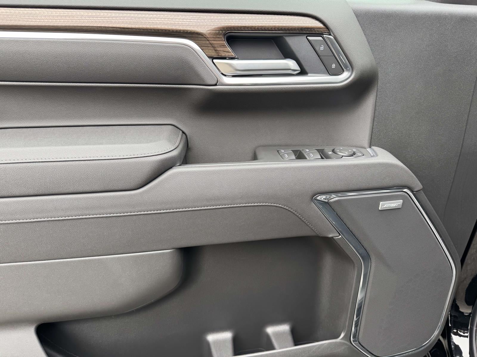 2026 Chevrolet Silverado 1500 4WD Crew Cab Short Bed RST