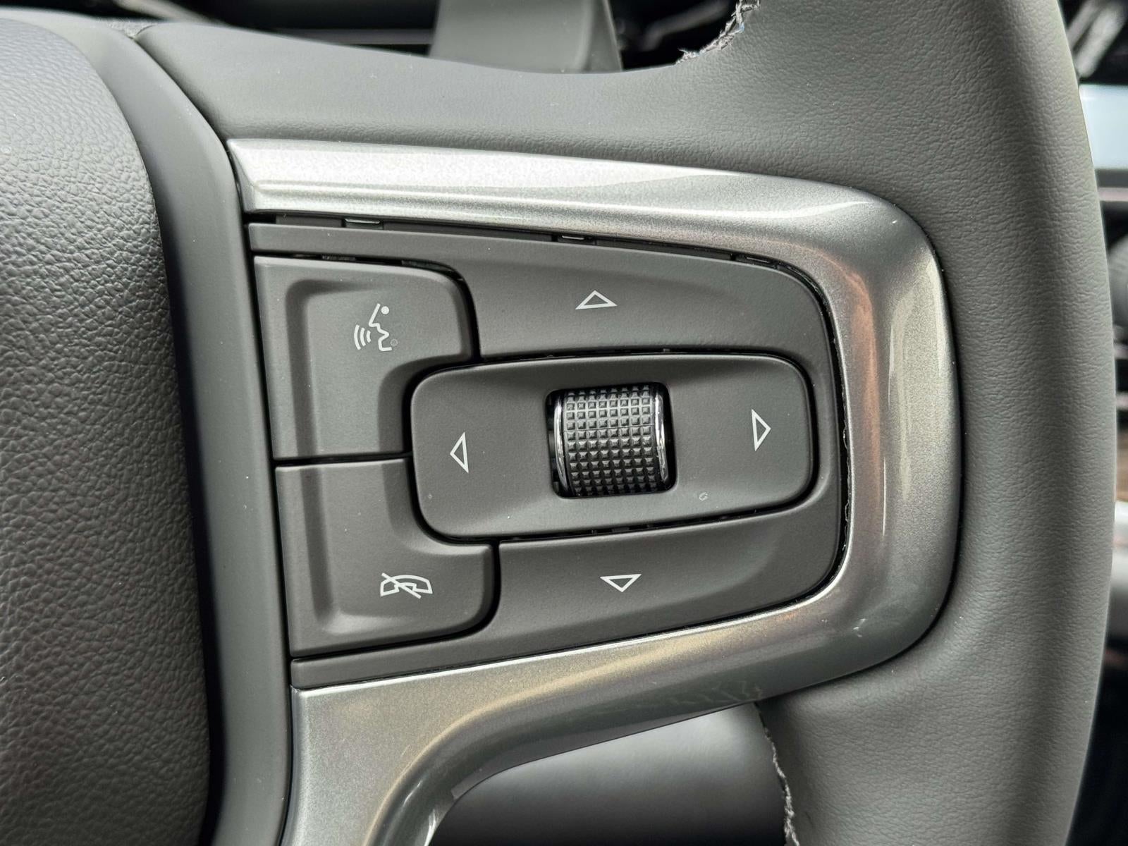 2026 Chevrolet Silverado 1500 4WD Crew Cab Short Bed RST