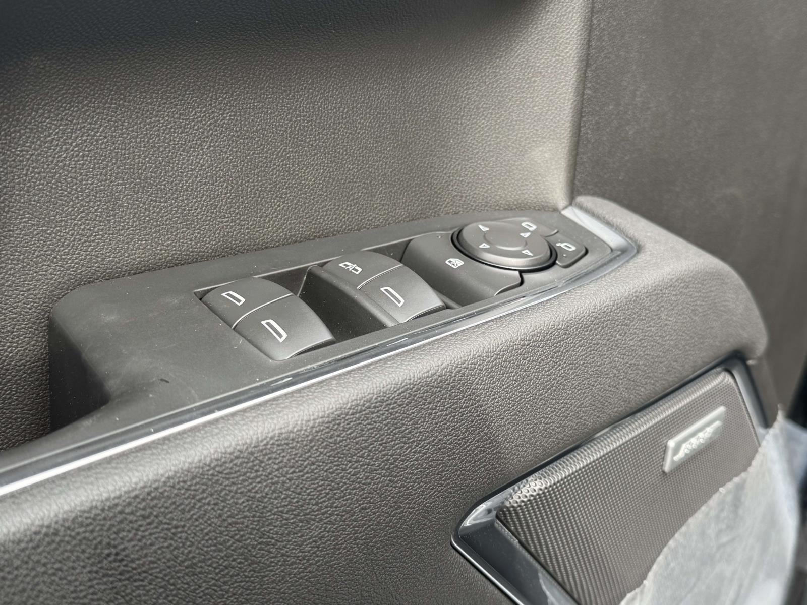 2026 Chevrolet Silverado 1500 4WD Crew Cab Short Bed LT Trail Boss