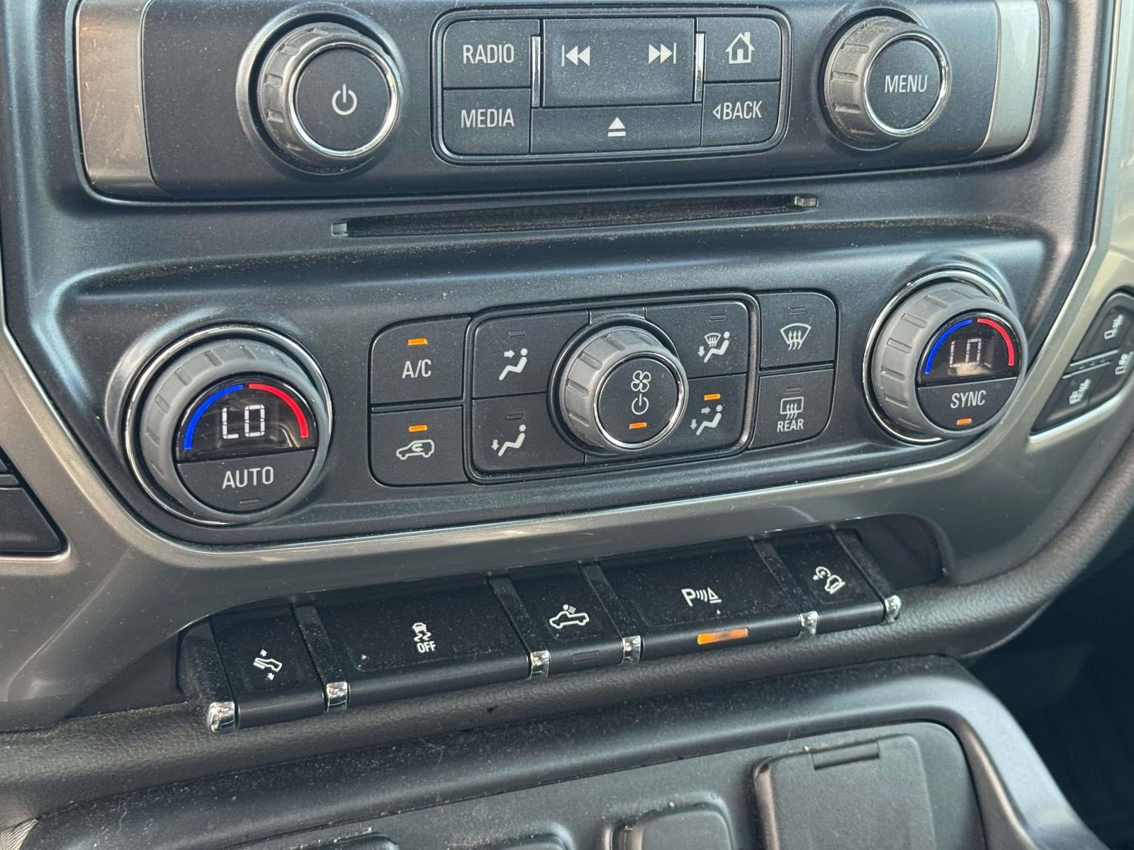 2018 Chevrolet Silverado 1500 2LZ