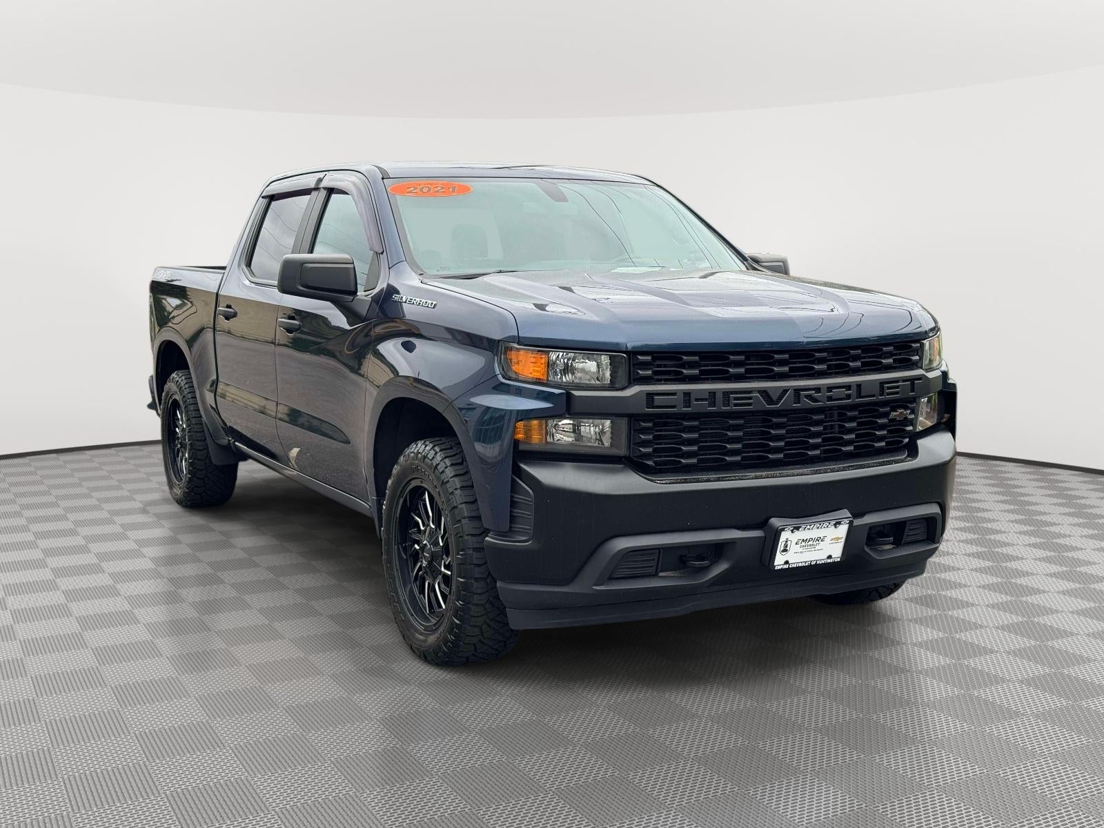 2021 Chevrolet Silverado 1500 4WD Crew Cab Short Bed WT