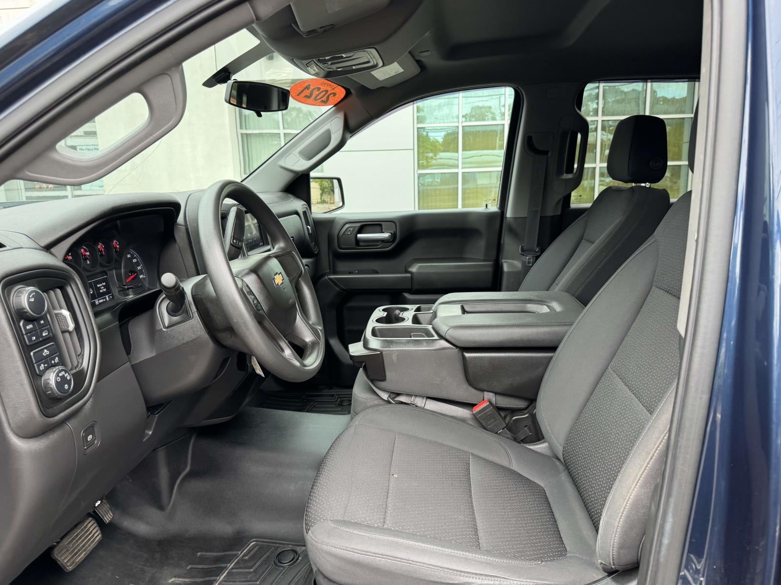 2021 Chevrolet Silverado 1500 4WD Crew Cab Short Bed WT
