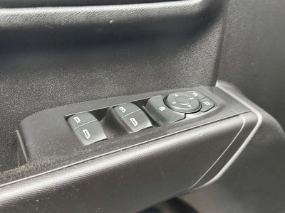 2021 Chevrolet Silverado 1500 4WD Crew Cab Short Bed WT