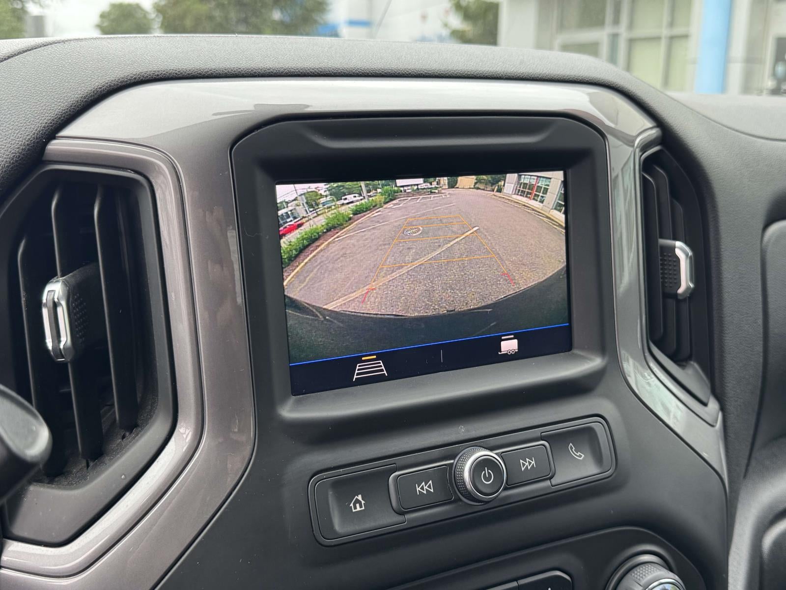 2021 Chevrolet Silverado 1500 4WD Crew Cab Short Bed WT