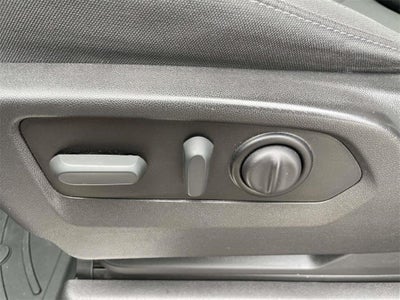 2022 Chevrolet Silverado 1500 LTD 4WD Crew Cab Short Bed LT