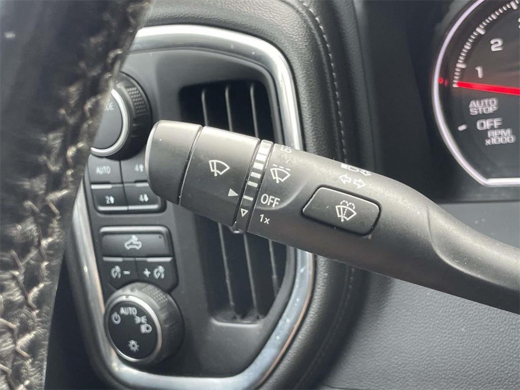 2022 Chevrolet Silverado 1500 LTD 4WD Crew Cab Short Bed LT