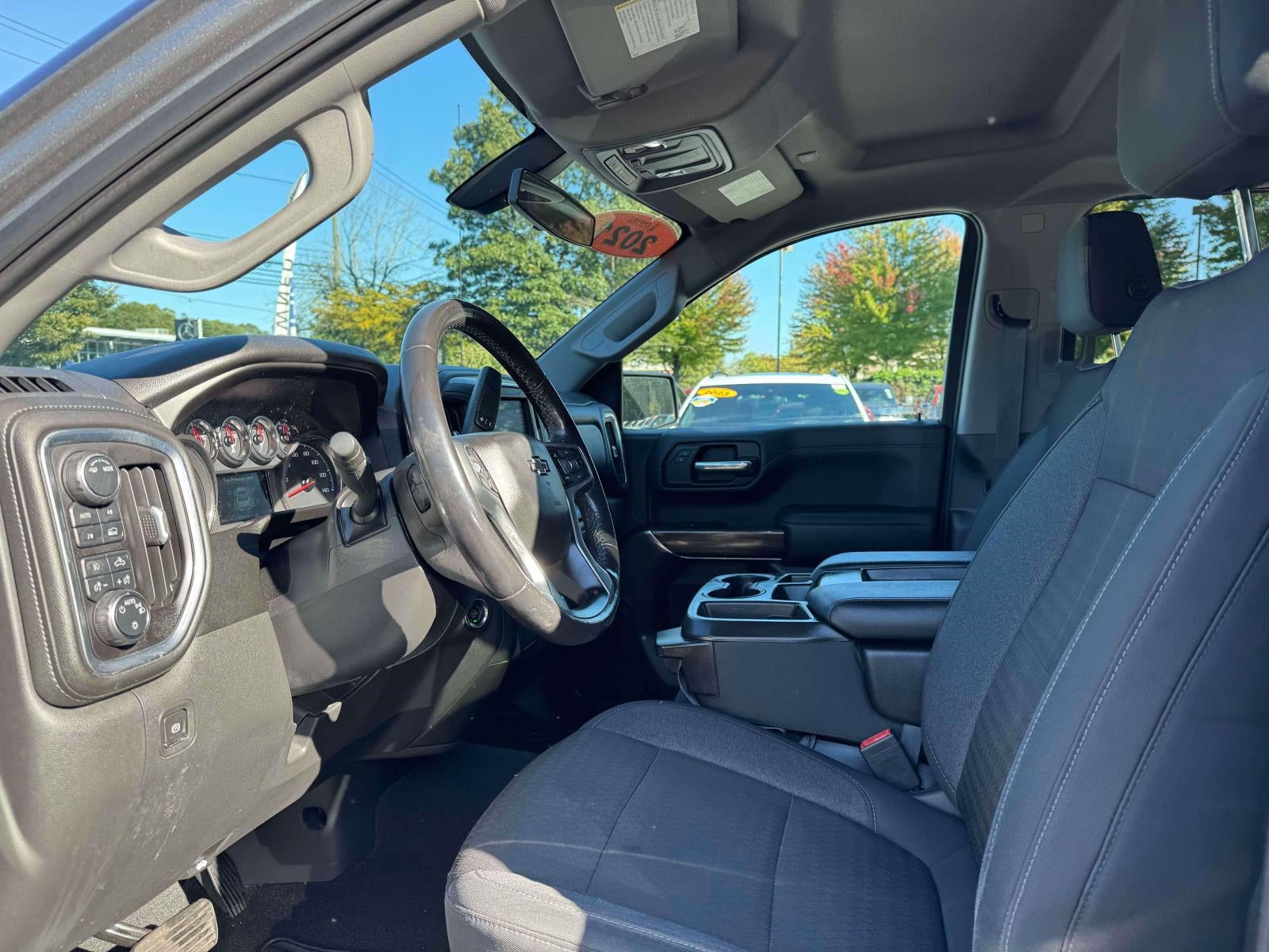 2021 Chevrolet Silverado 1500 4WD Crew Cab Short Bed RST