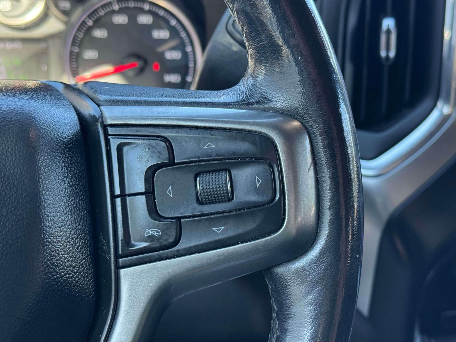 2021 Chevrolet Silverado 1500 4WD Crew Cab Short Bed RST