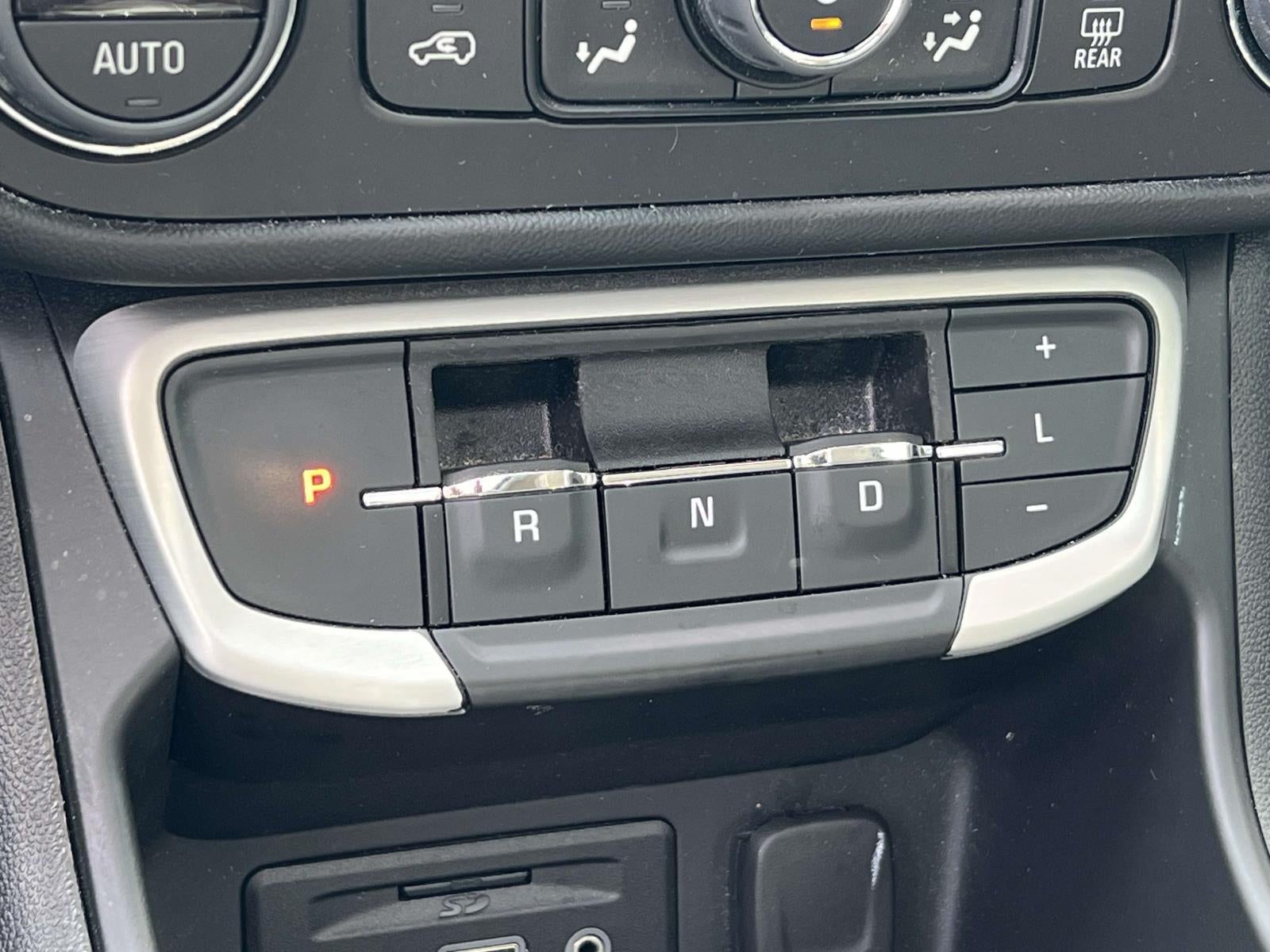 2023 GMC Terrain AWD SLE