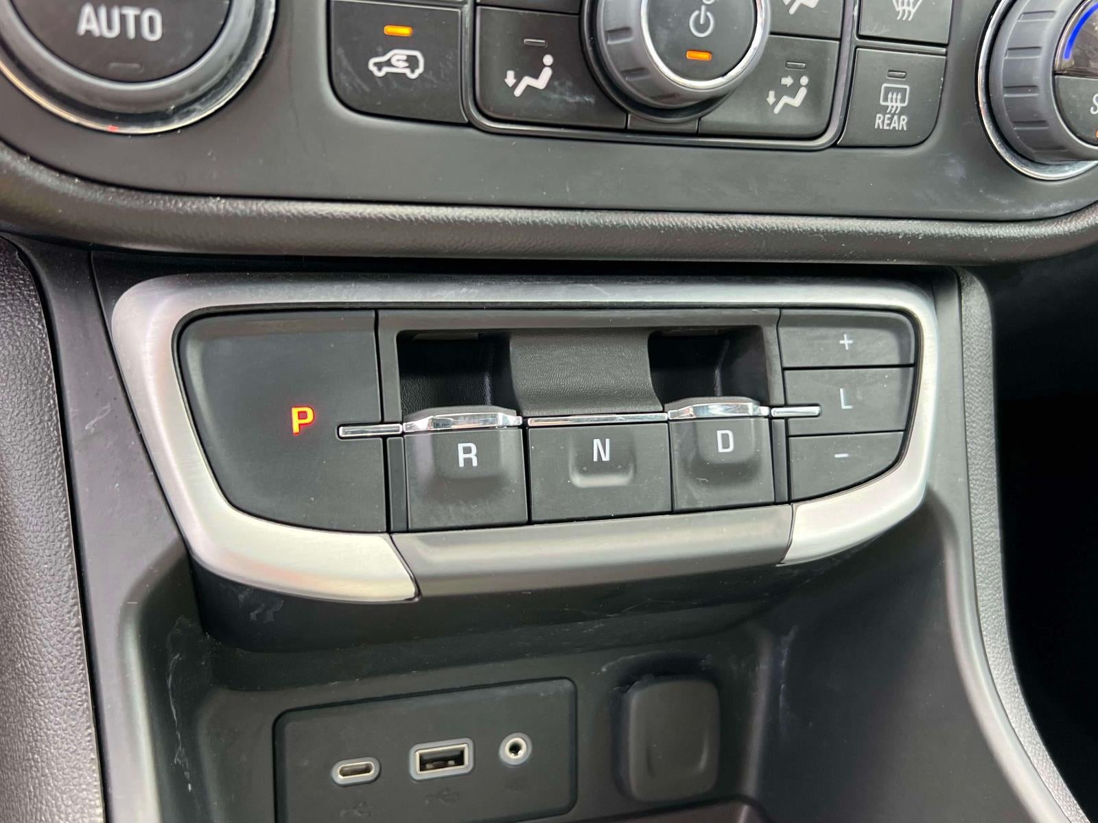 2023 GMC Terrain AWD SLE