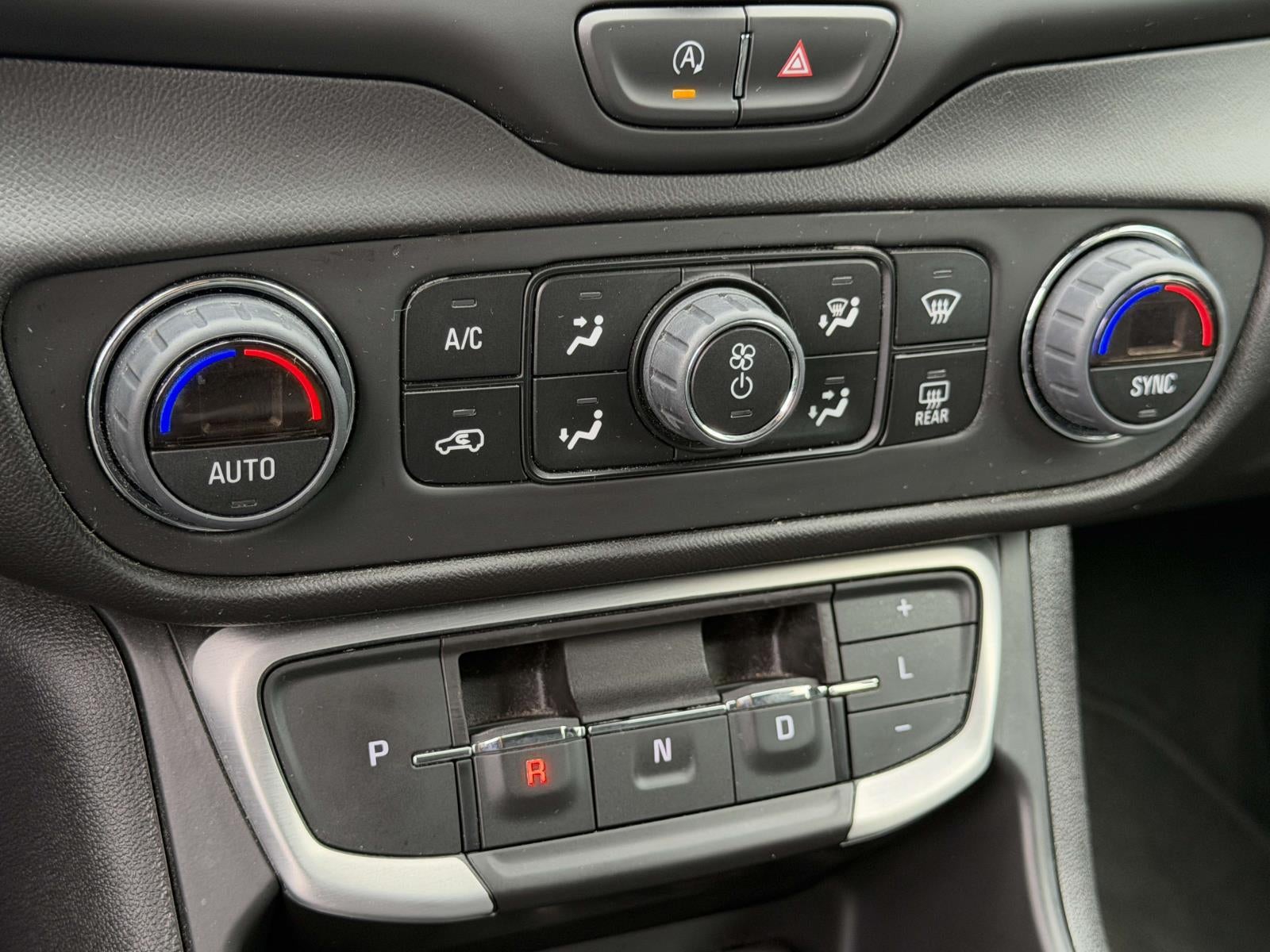 2023 GMC Terrain AWD SLE