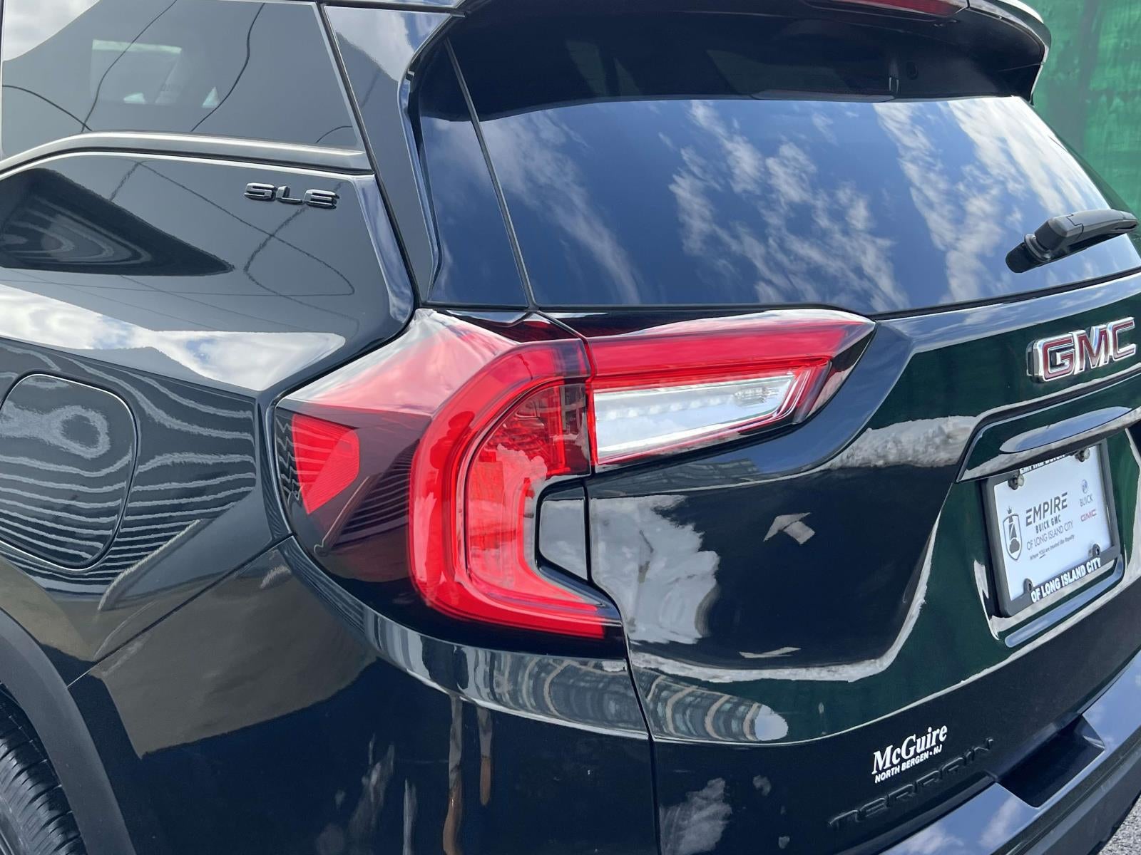 2022 GMC Terrain AWD SLE