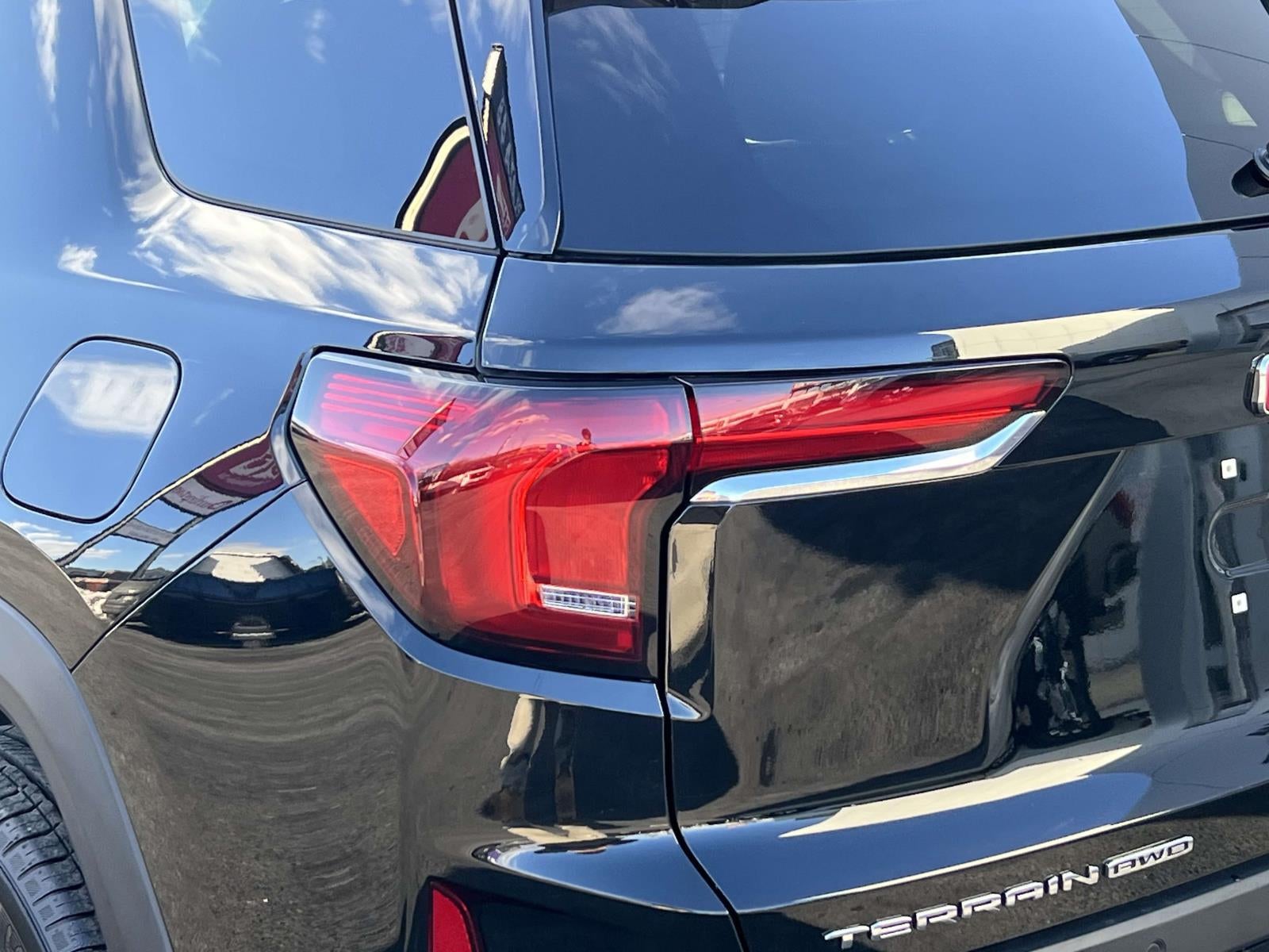 2025 GMC Terrain AWD Elevation