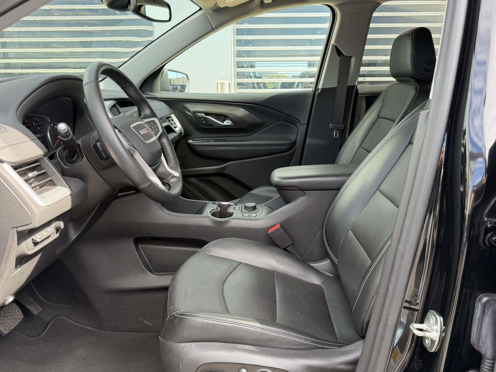 2023 GMC Terrain AWD SLT